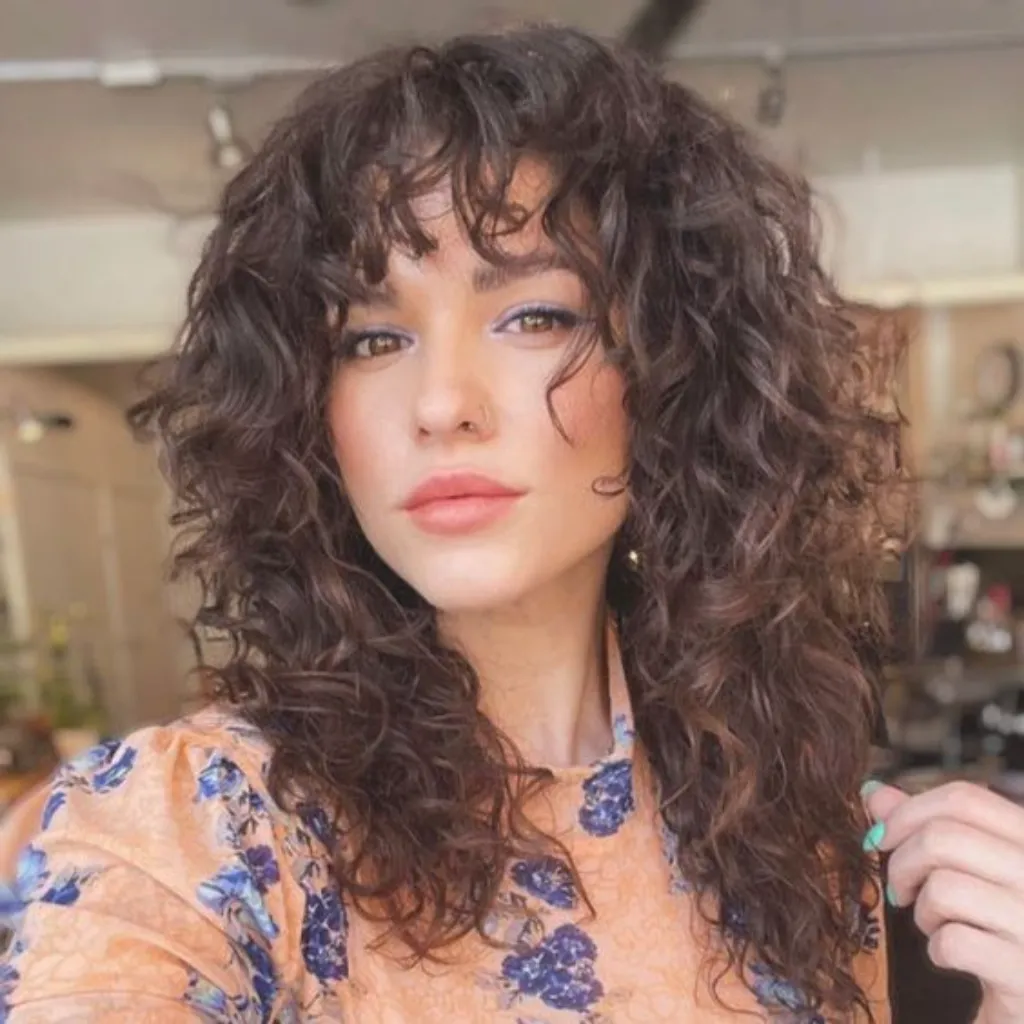 70s-Inspired Curly Shag 