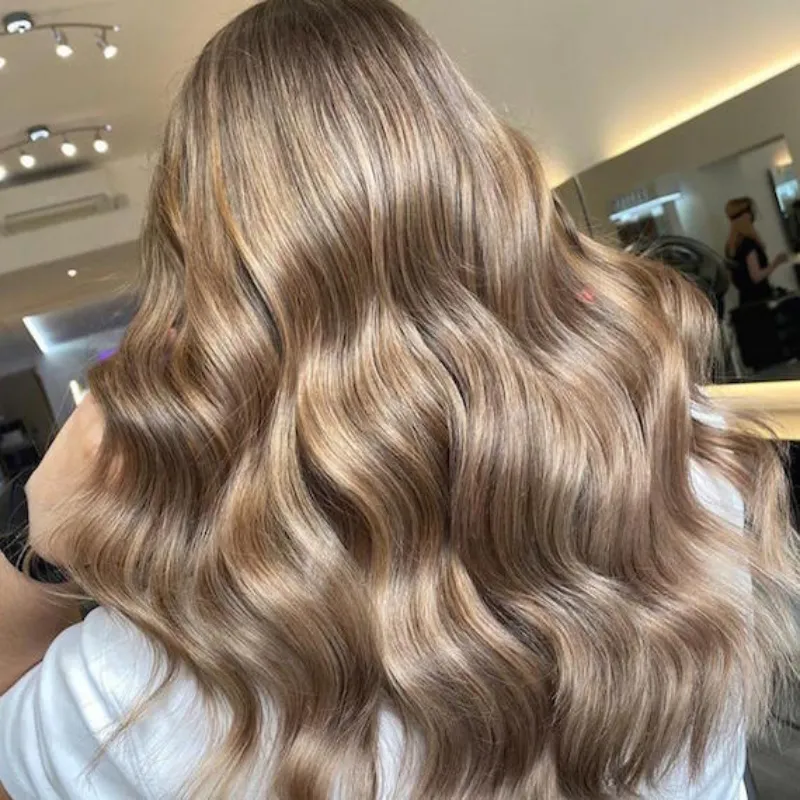 Beige Blonde